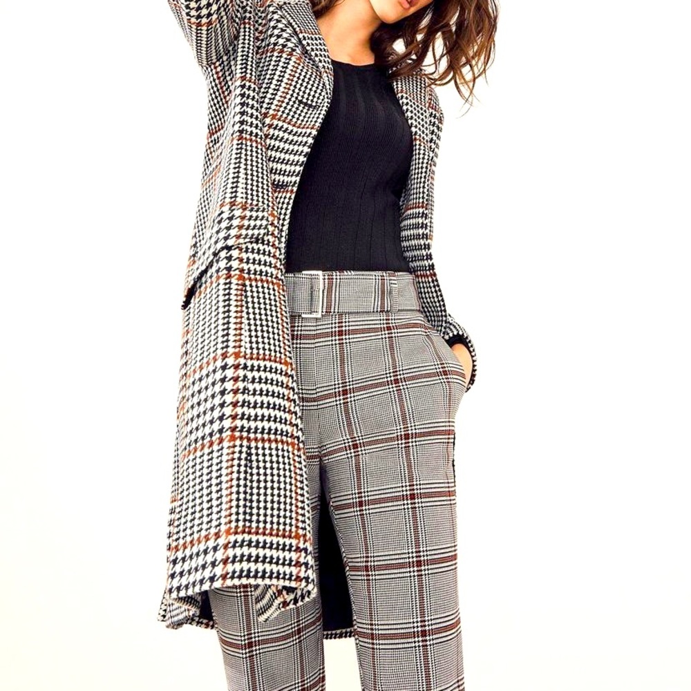 These ankle pants are new, never worn and really stylish.
